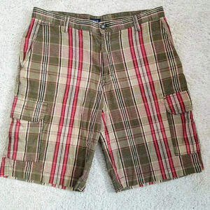 Izod Cargo Shorts 34 Men's Madras Plaid Tan Red 6 Pockets Flat Front 11" Inseam